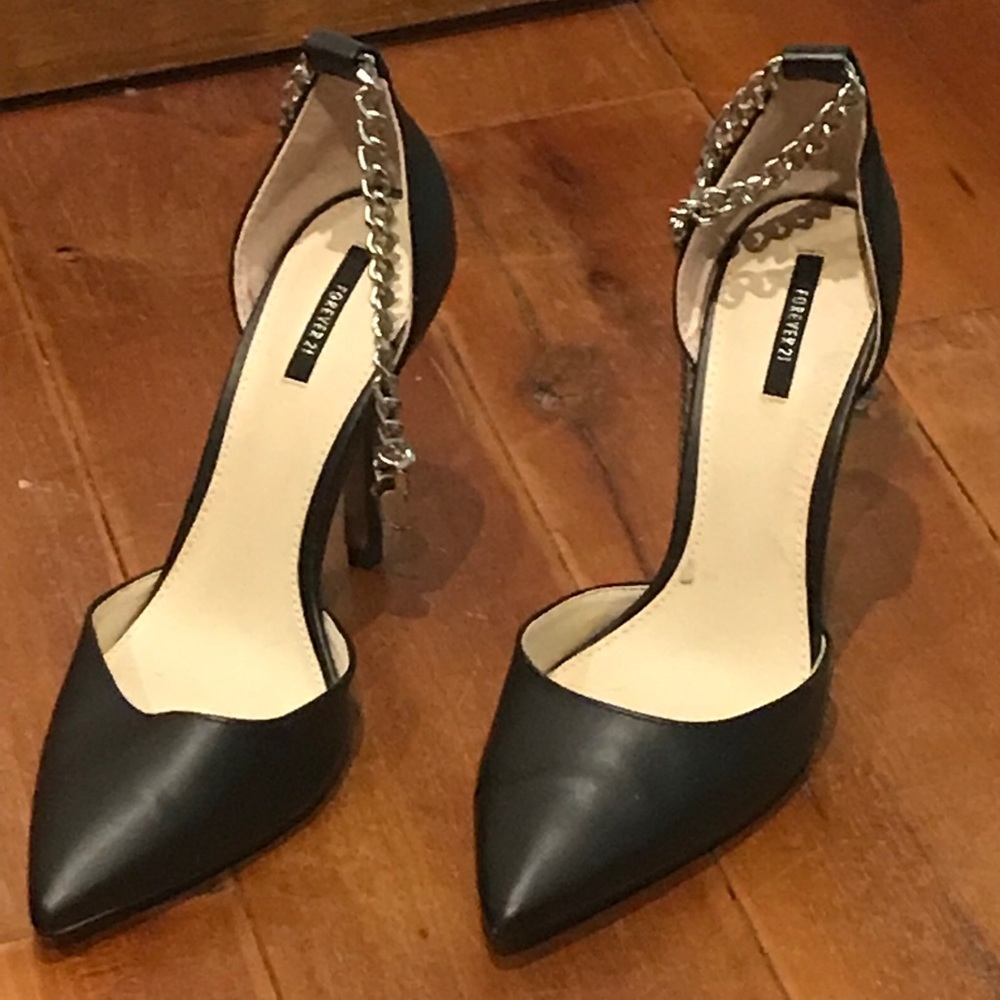 Classic Black Heels - Brand New!